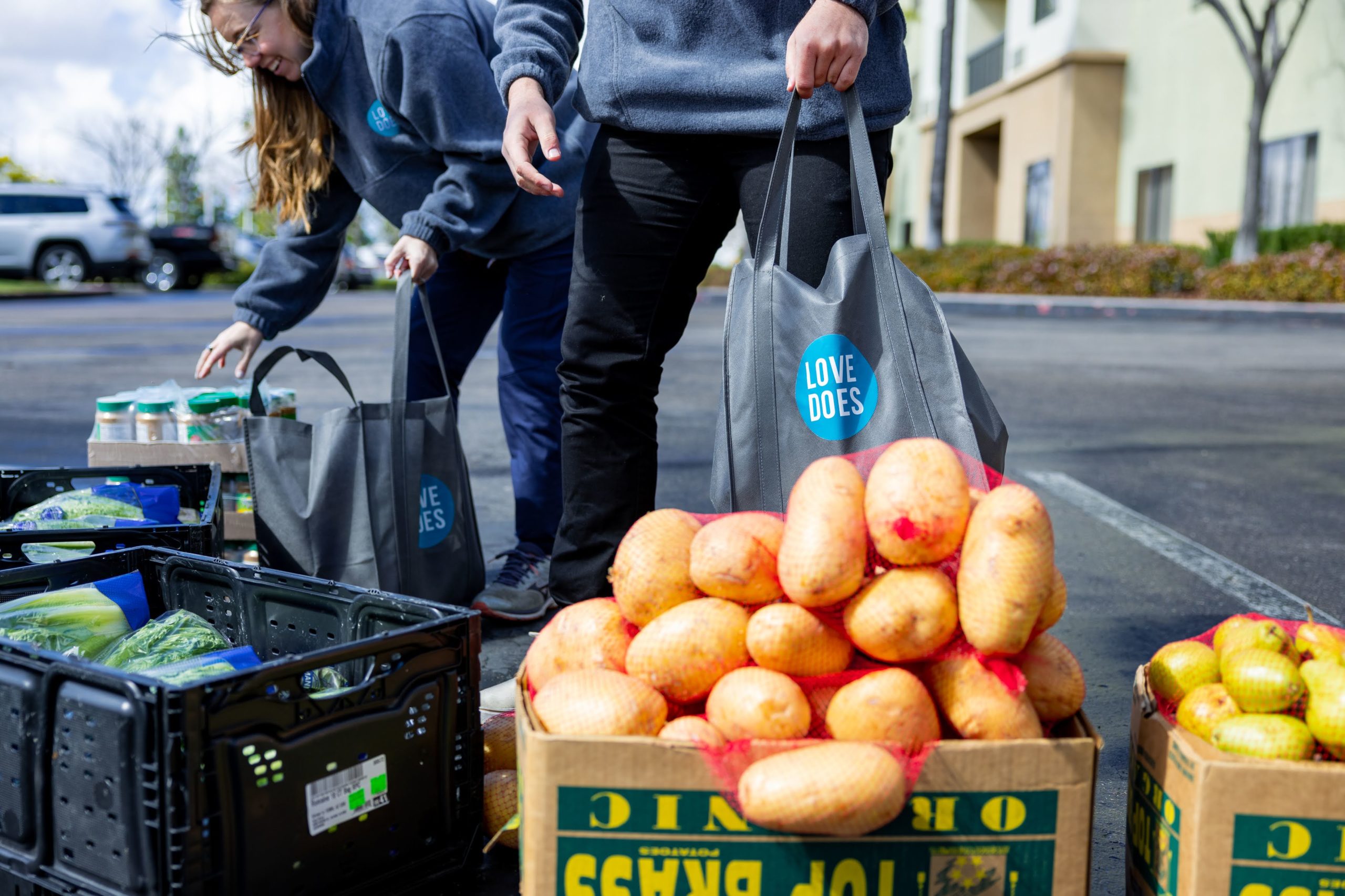 Weekly Food Drops to Afghan Refugees